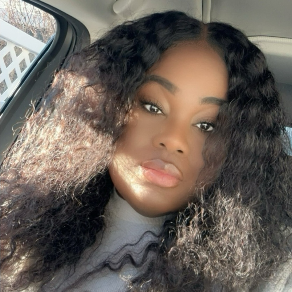 Meet your Posher, Nancy